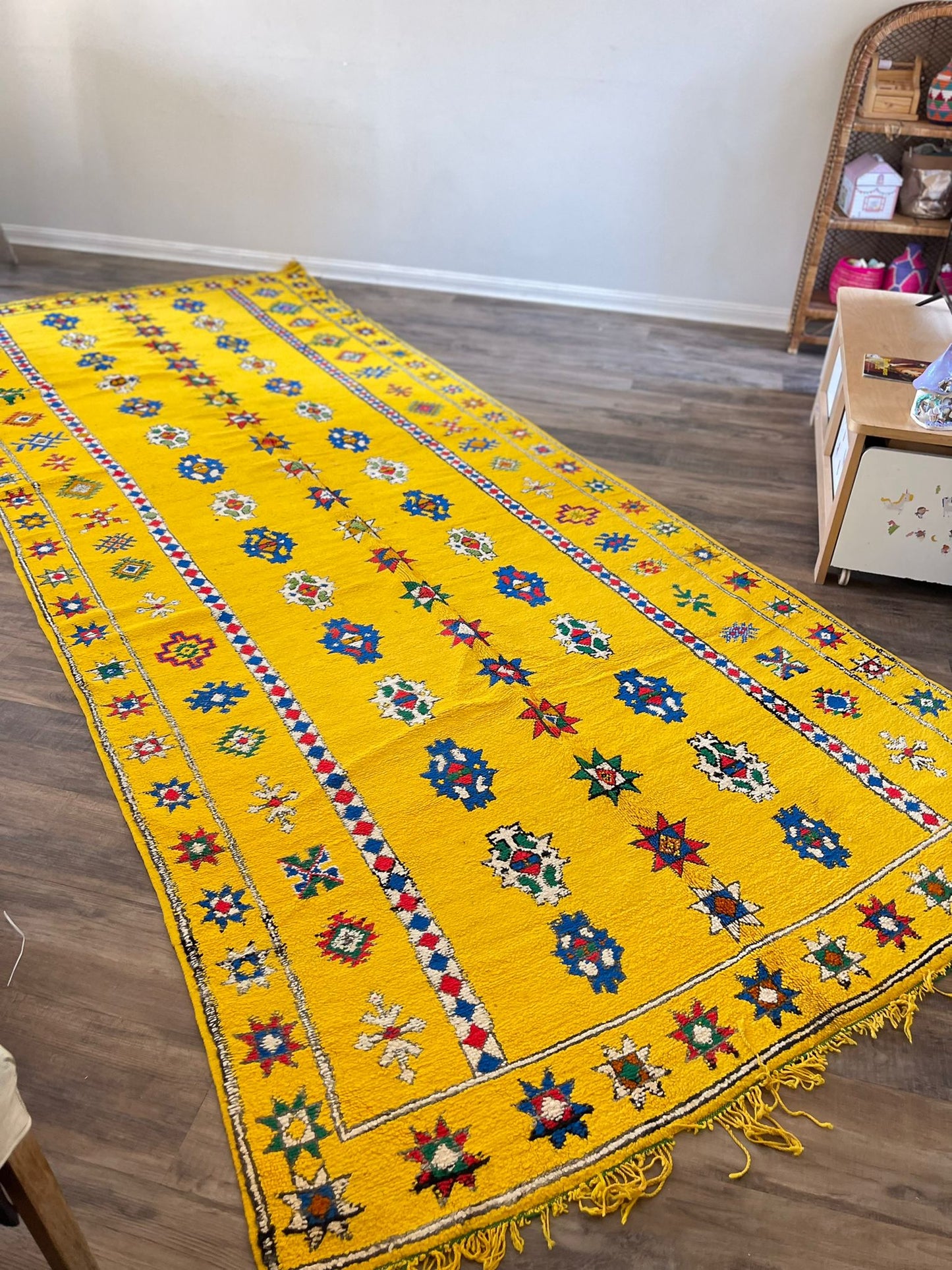 Vintage rug - 400 by 164 cm