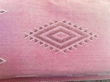 Load image into Gallery viewer, XL lumbar - pink
