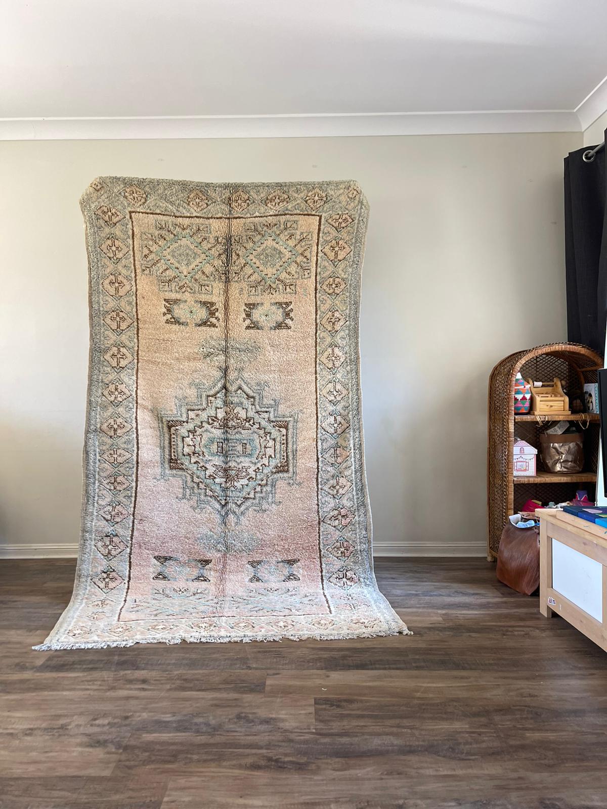vintage Boujaad rug  258 by 132 cm- des nations
