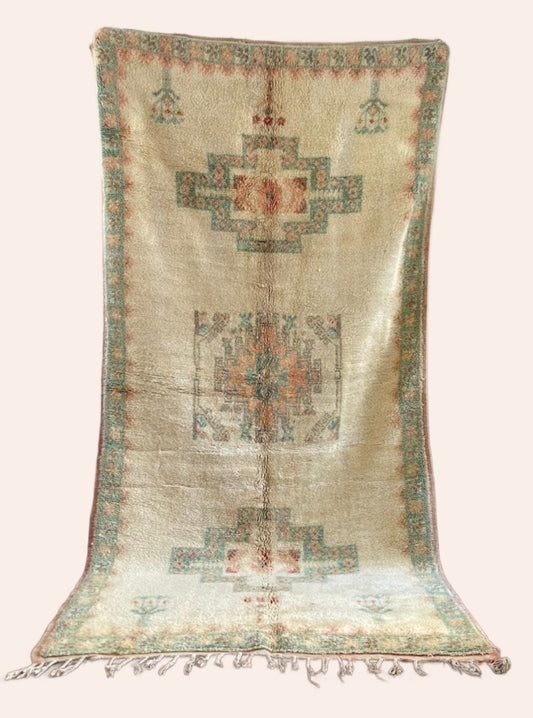 Vintage rug- 293 by 144 cm medina
