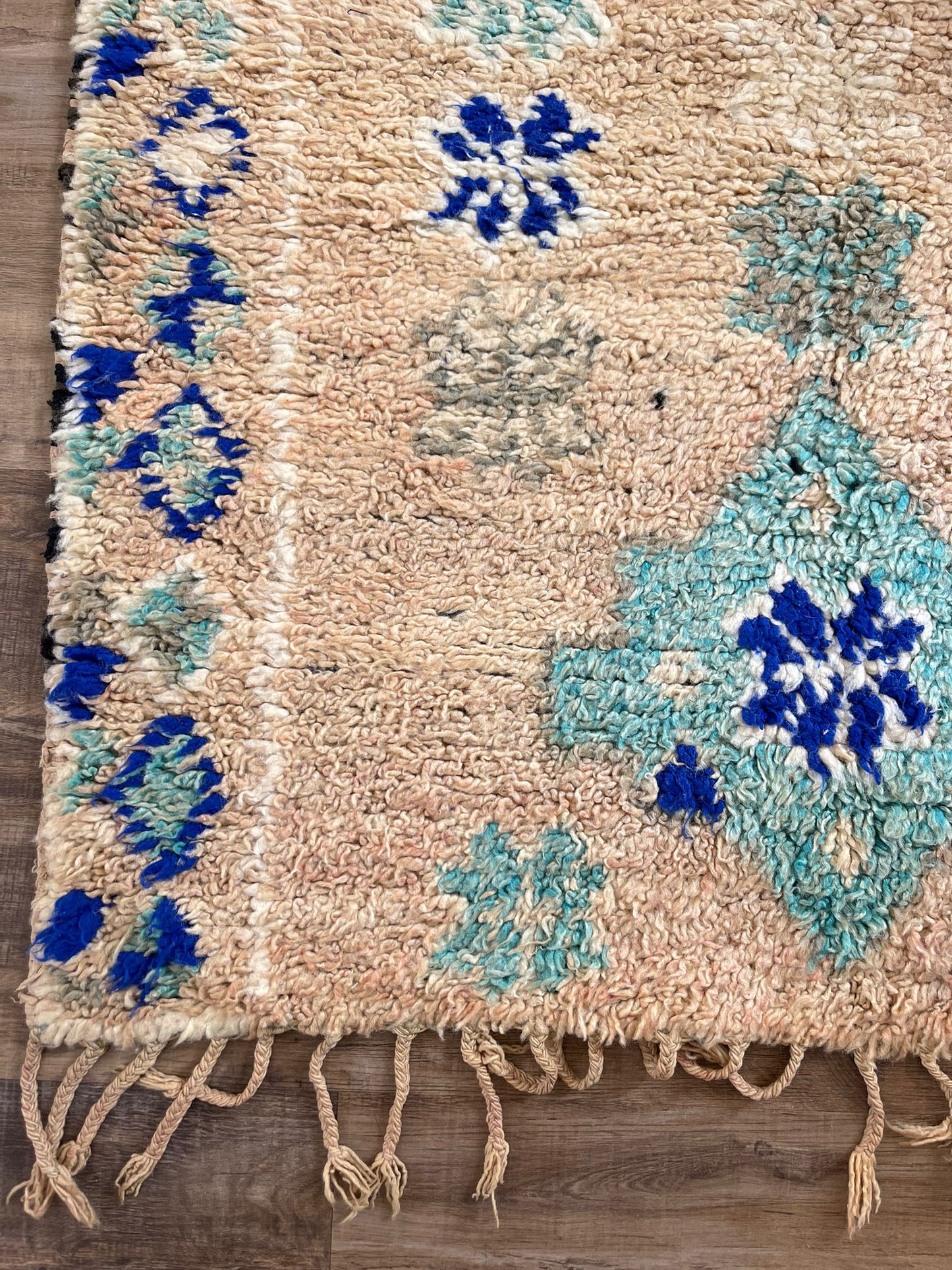 Vintage rug- 255 by 96 cm  -el hamdani