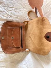 Load image into Gallery viewer, leather bag - brown
