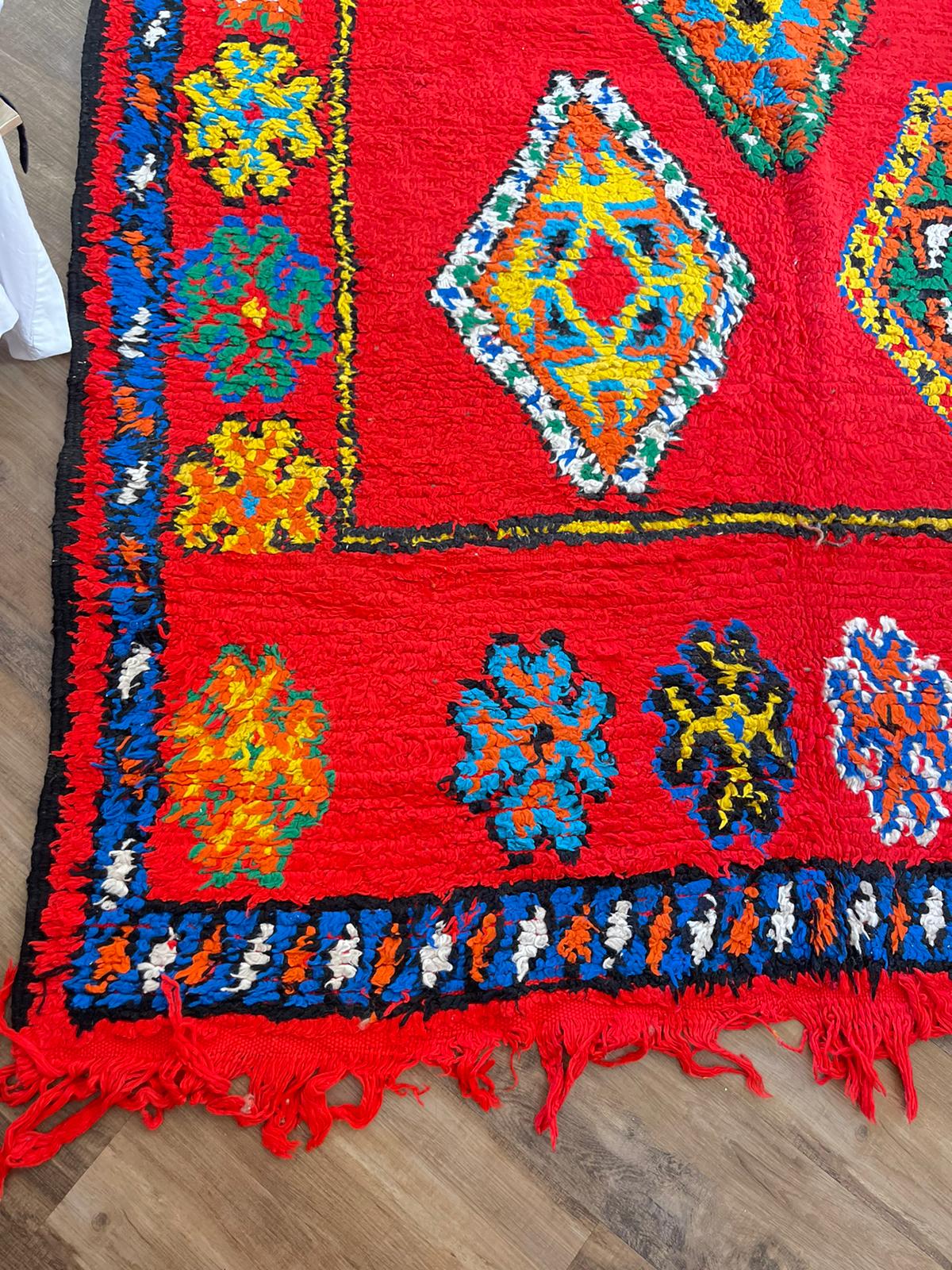 Vintage Moroccan rug - 375 by 180 cm- baraka
