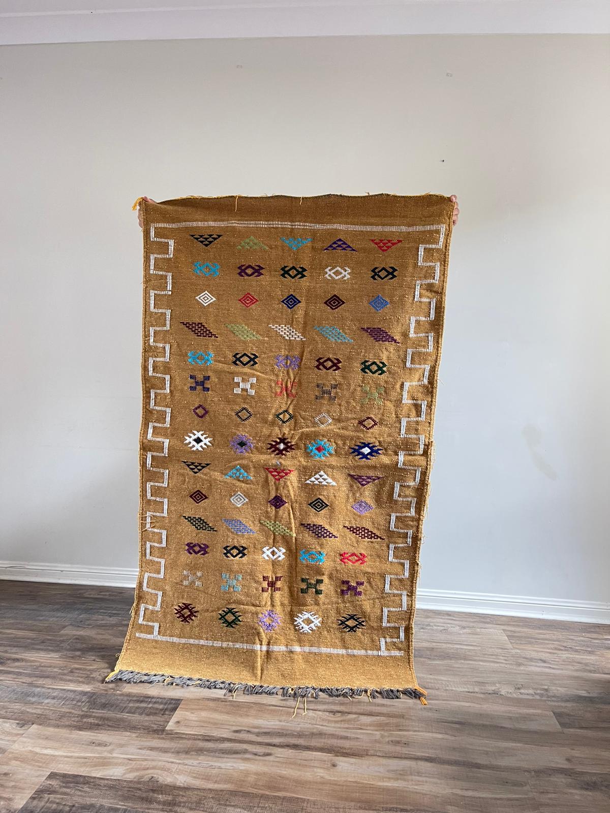 wool rug - 150 by 100 cm
