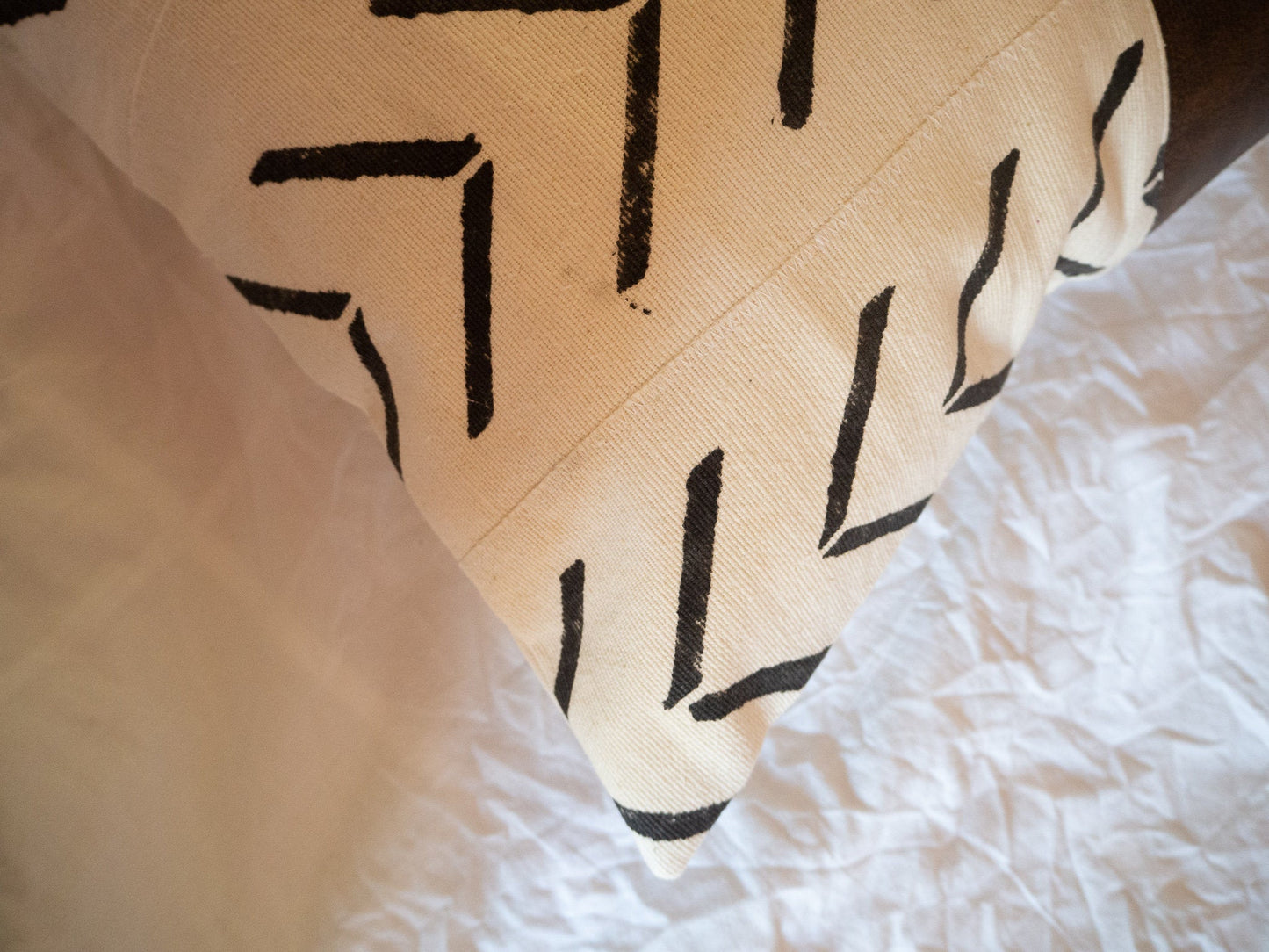 Mudcloth Pillow Cover/Tribal Ethnic Pillow/5White textured cover