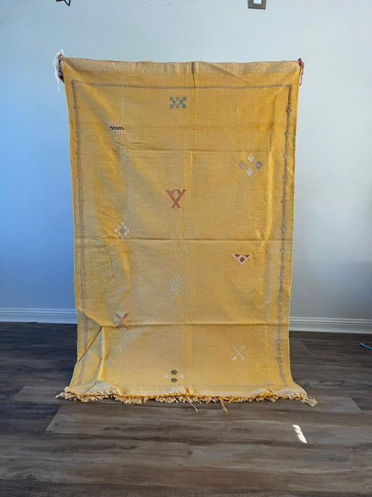 Small Cactus Silk Rug - Yellow
