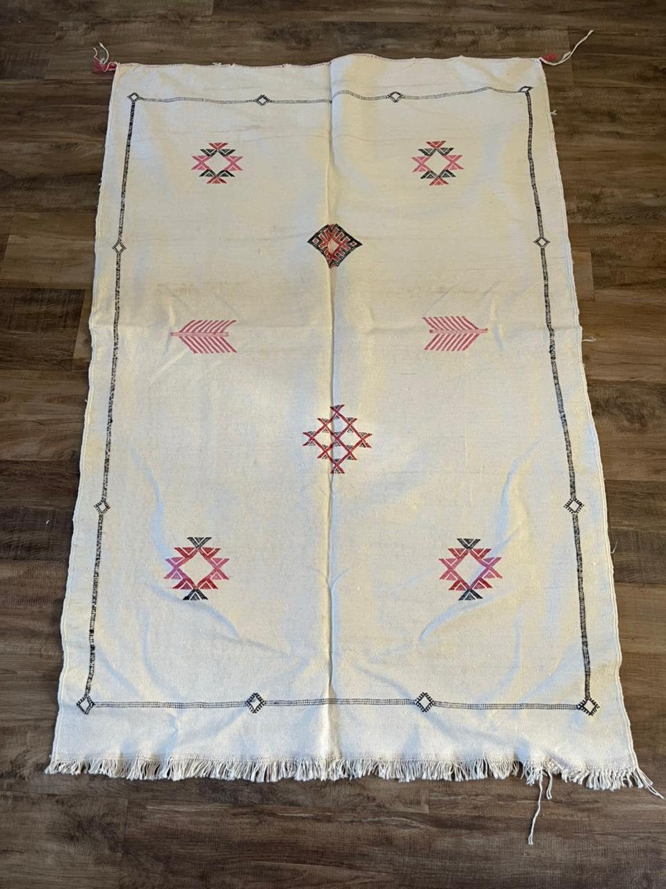 White cactus silk rug