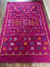 Load image into Gallery viewer, pink wool Kilim  - 250cm x 150cm
