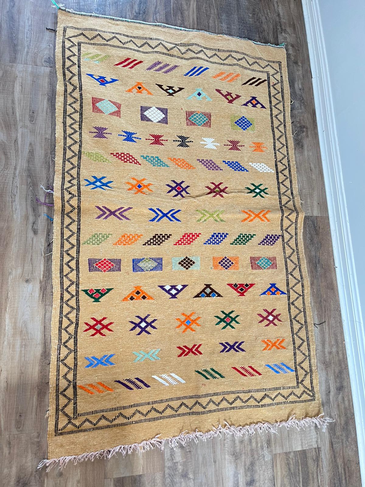 wool rug - 150 by 100 cm
