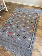 Load image into Gallery viewer, Kilim Rug
